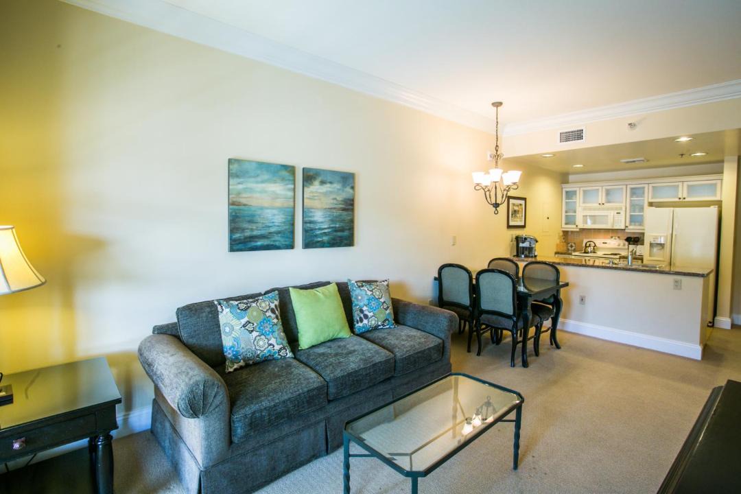 Photo of Livingroom in Lake Las Vegas