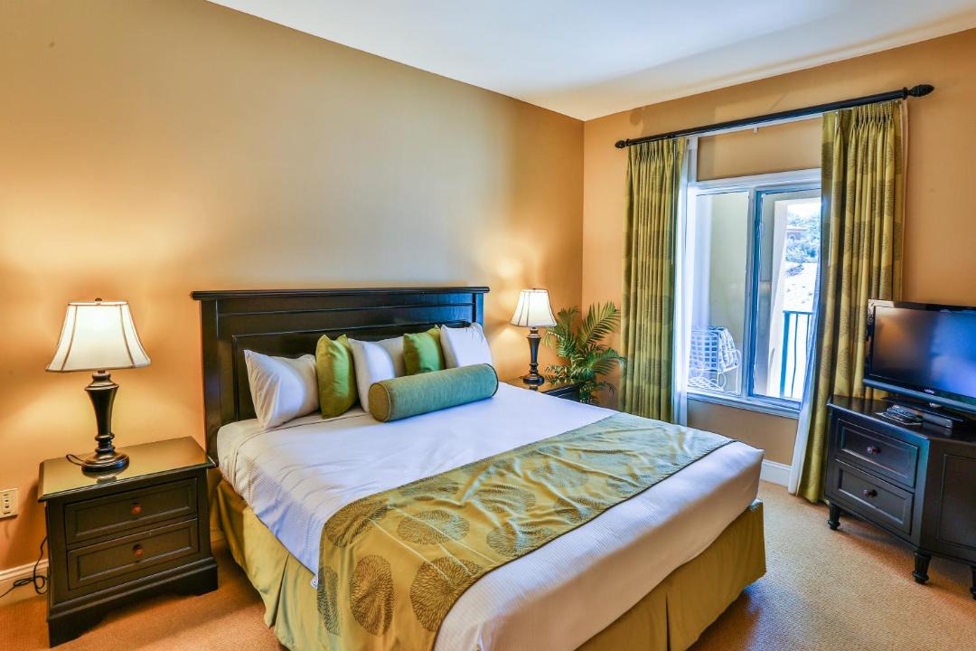Photo of Bedroom in Lake Las Vegas