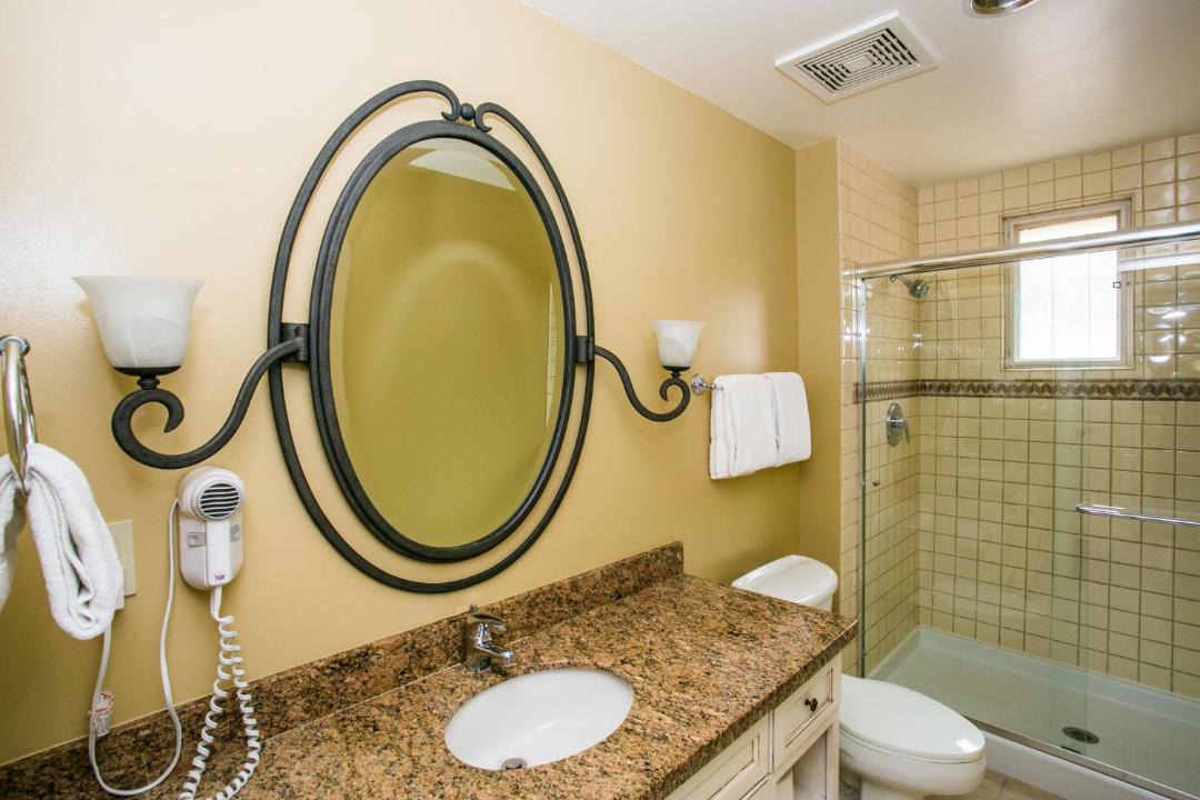 Photo of Bathroom in Lake Las Vegas