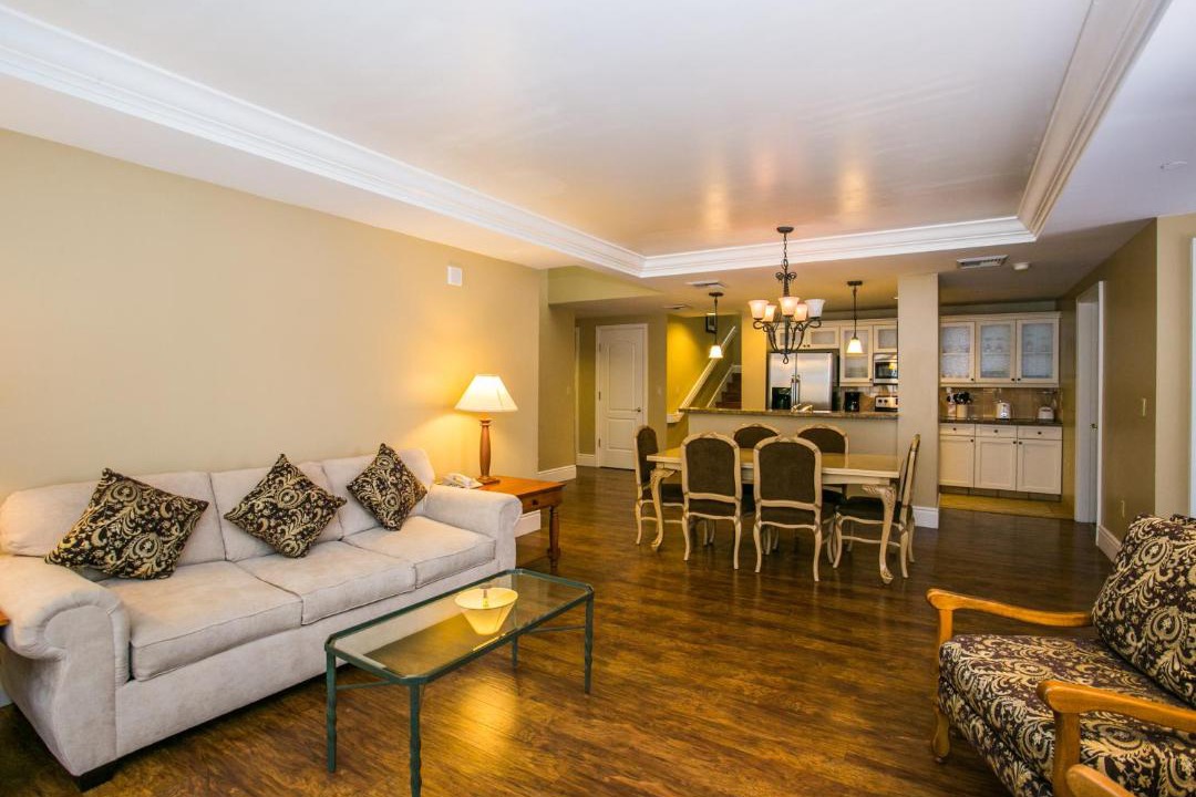 Photo of Livingroom in Lake Las Vegas