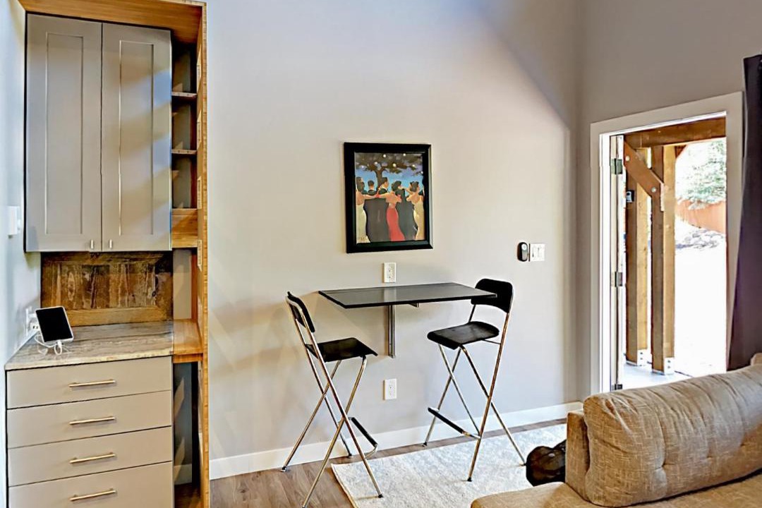 Photo of Livingroom in Matterhorn Village