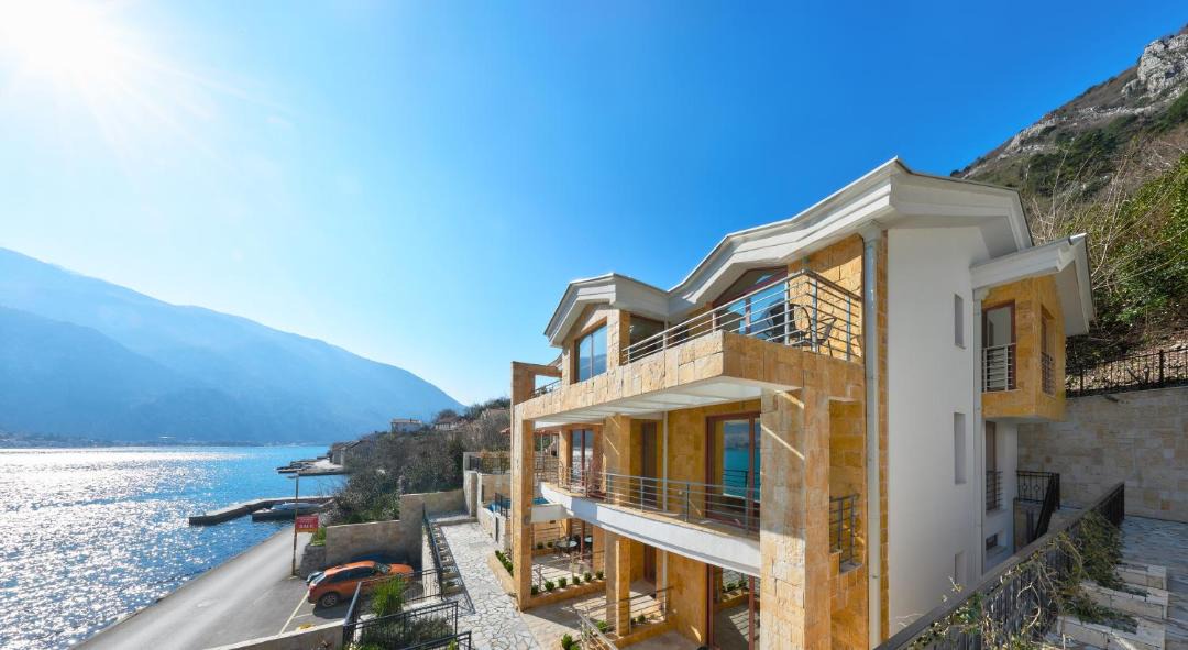 Photo of Others in Kotor