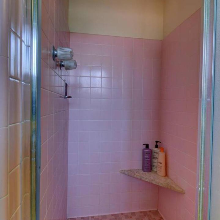 Photo of Bathroom in Hy-view