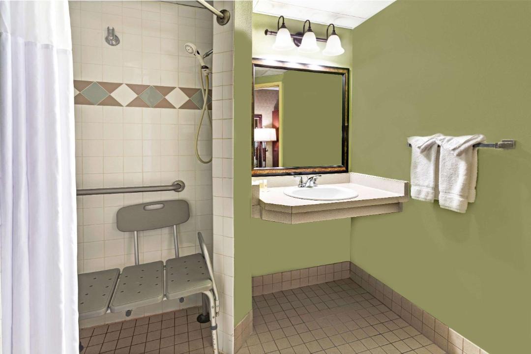 Photo of Bathroom in Cheyenne
