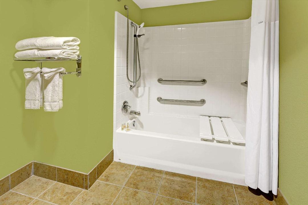 Photo of Bathroom in Cheyenne