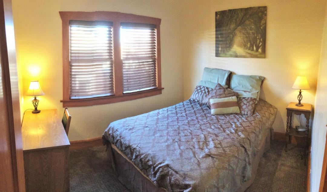 Photo of Bedroom in East Central