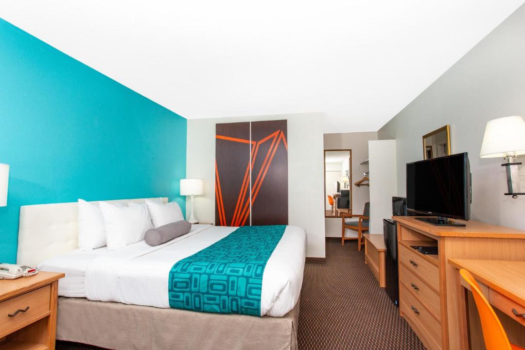 Photo of Bedroom in Central Colorado Springs