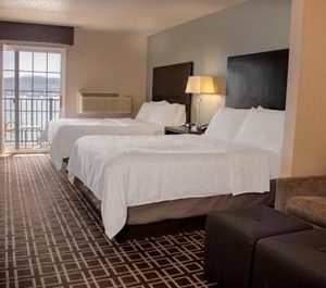 Holiday Inn Express Claire Ihg Hotel 