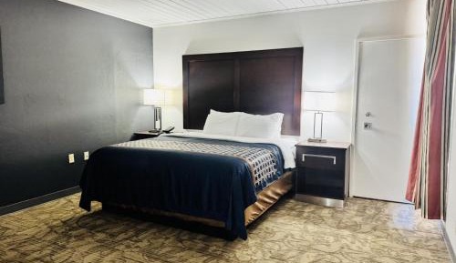 King Room - Non-Smoking