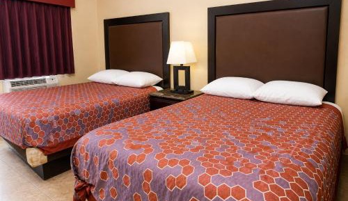 2 Queen Bed