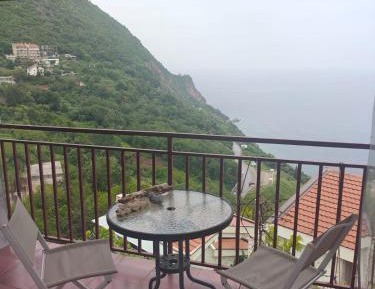 Studio with Terrace