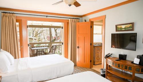 Double Room with Two Double Beds - Non-Smoking