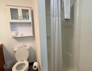 One-Bedroom Standard Apartment
