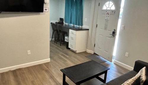 Deluxe Family Suite