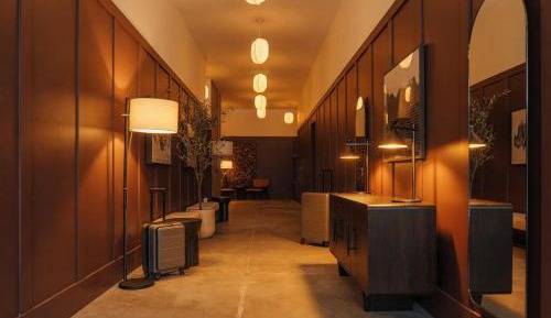 Two-Bedroom Deluxe Apartment