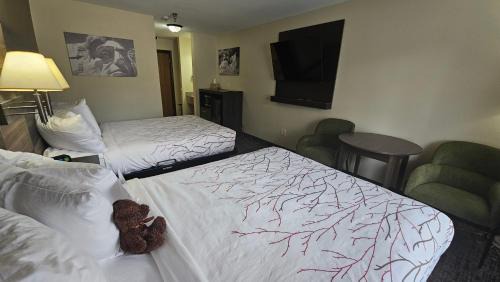 Queen Room with Two Queen Beds