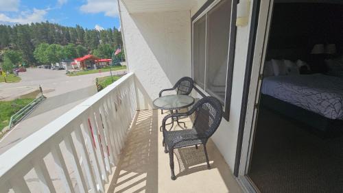 King Room with Balcony