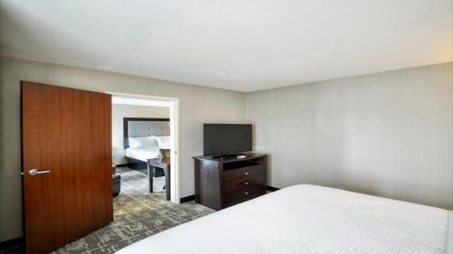 One-Bedroom Suite