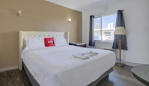 Queen Bed Non-Smoking