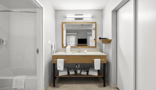 Queen Studio Suite with Two Queen Beds and Sofa Bed - Non-Smoking