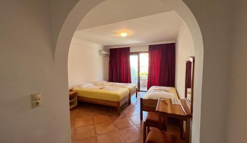Triple Room with Balcony