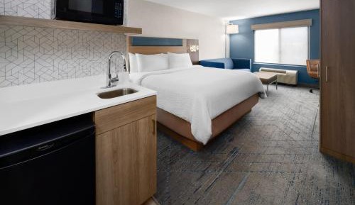 King Suite with Sofa Bed