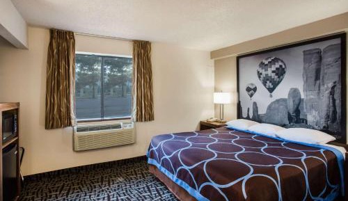 King Room - Mobility Access/Non-Smoking