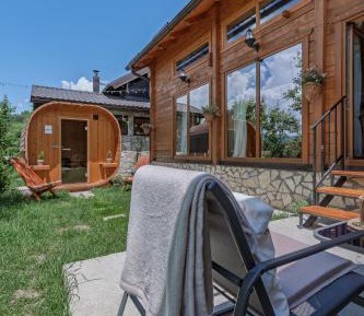 Villa with Garden View