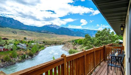 Suite with River View