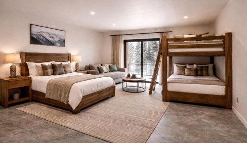 Triple Room with Mountain View