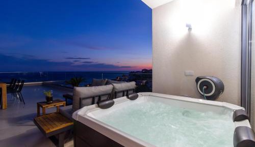 Penthouse Apartment