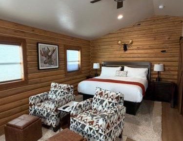 Deluxe King Room