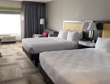 Family Room with Two Queen Beds - Non-Smoking