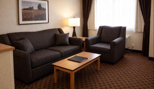 Queen Room with Two Queen Beds Nonsmoking