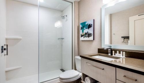 Signature One Bedroom Suite 