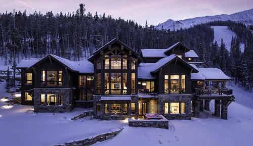 Six-Bedroom House