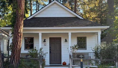 Flathead Cottage