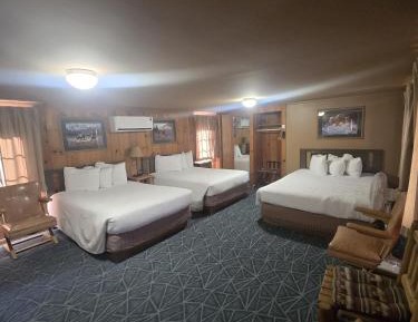 Basic Triple Room