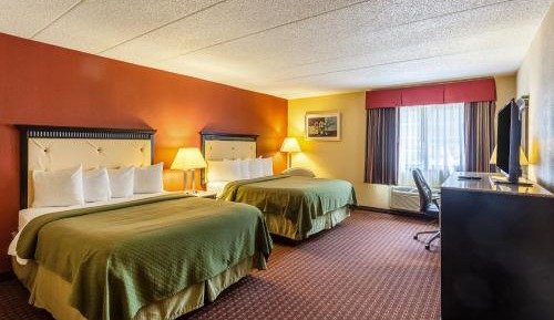 One Room Suite with Two Queen Beds and Sofa bed - Non Smoking