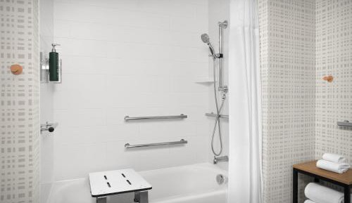 Queen Room with Two Queen Beds - Mobility and Hearing Access/Non-Smoking