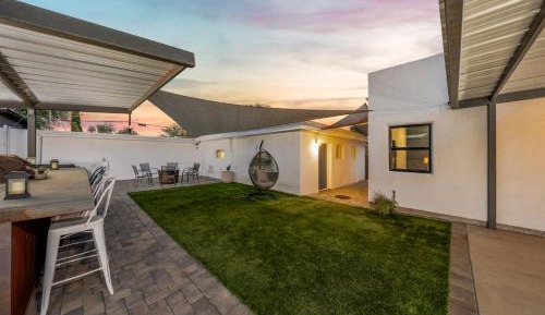 One-Bedroom House