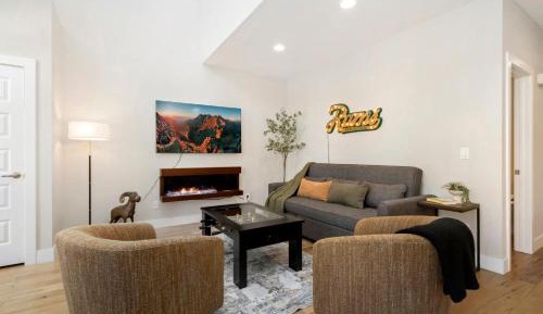 Three-Bedroom Vacation Home 
