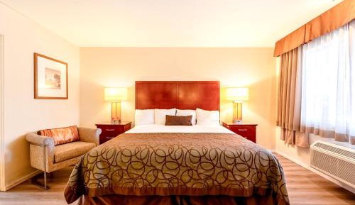 Deluxe King Bed Non-smoking