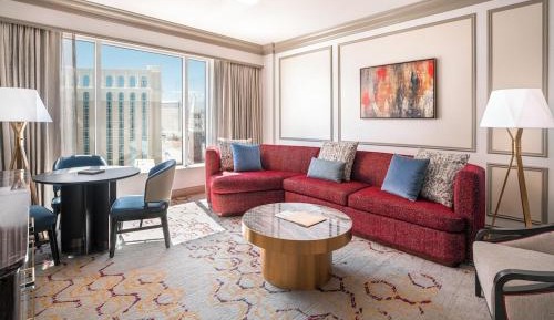 Grand King City View + Luxury King City View