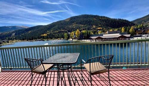 Studio Apartment with Balcony