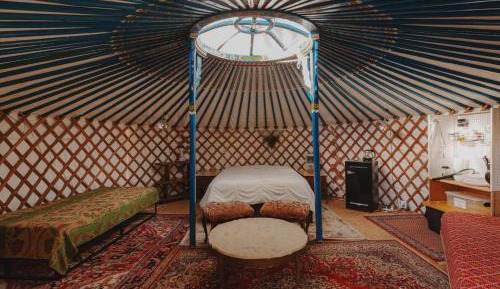 Tent
