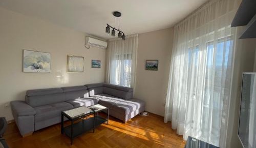 Family Two-Bedroom Apartment with View