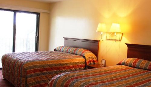 Queen Room with Two Queen Beds - Non-Smoking