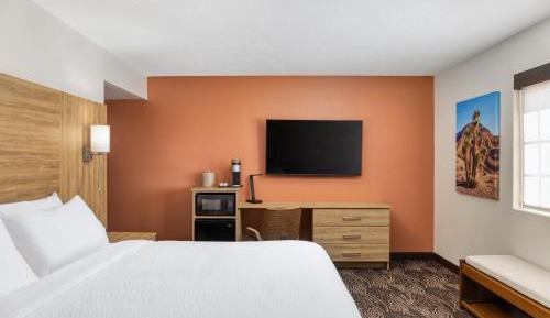 Premium King Room