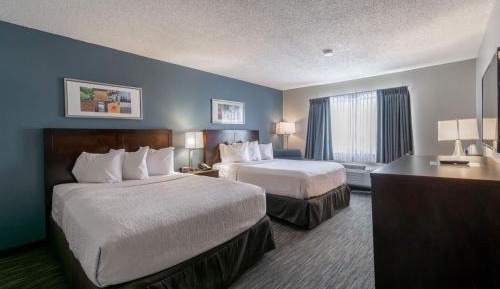Queen Room with Two Queen Beds - Non-Smoking